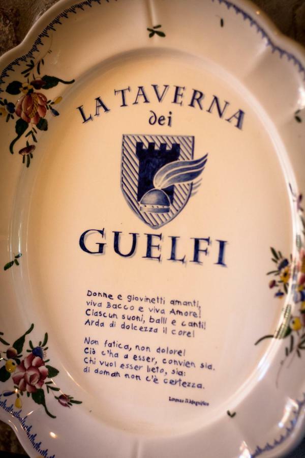 Taverna Dei Guelfi Сенигалия Екстериор снимка